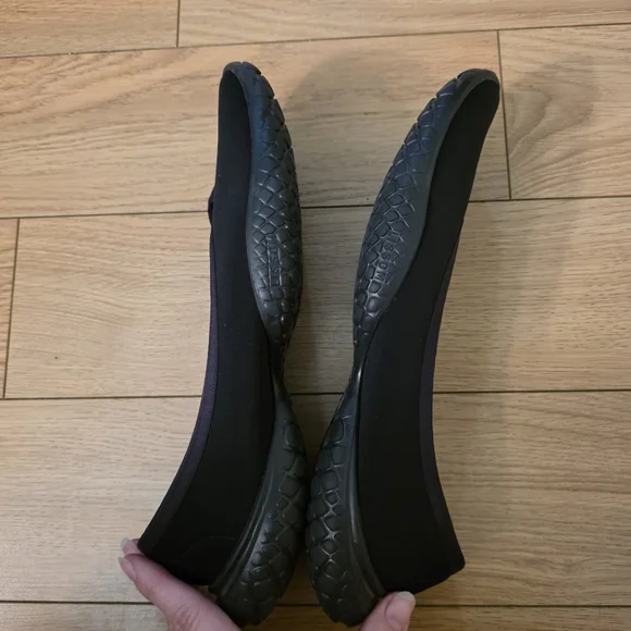 Lissom Flyte Slip On Flats- 10 - Picture 4 of 12